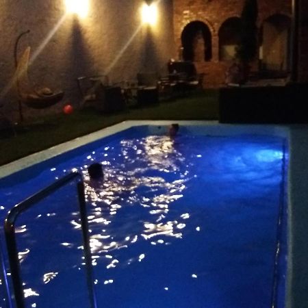 Guesthouse Prenociste Faraon Pljevlja Extérieur photo