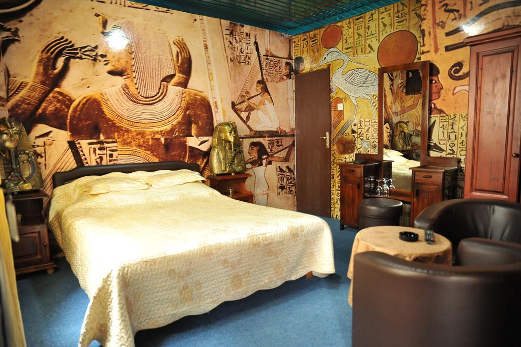 Guesthouse Prenociste Faraon Pljevlja Extérieur photo